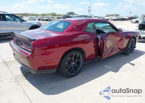 2023 Dodge Challenger z USA, uszkodzony, nr VIN 2C3CDVBT5PH562421